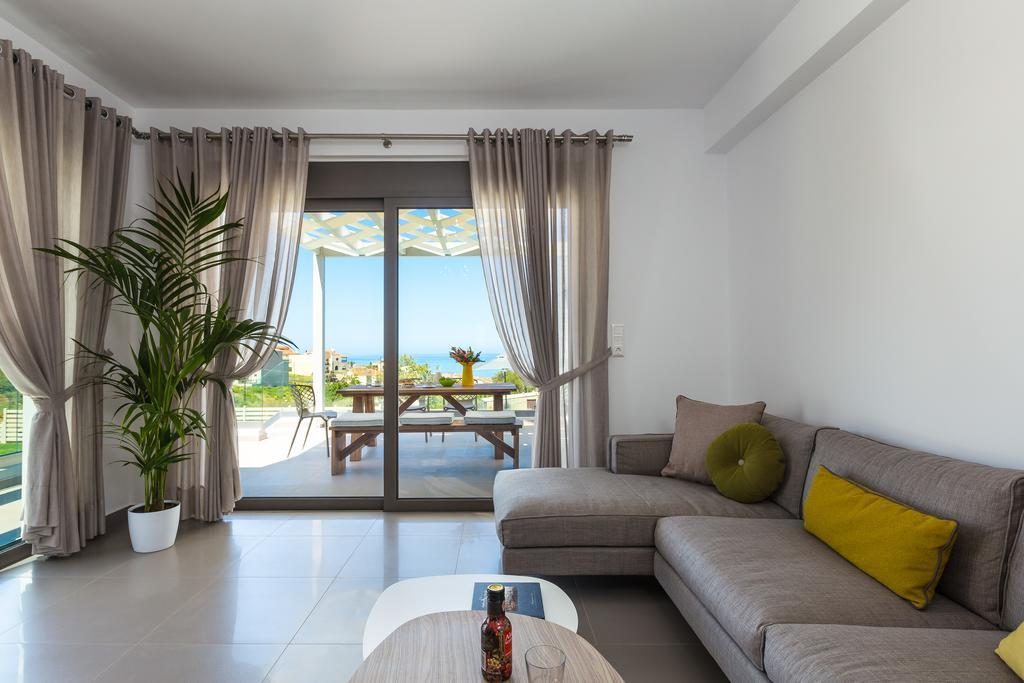 Eolia Iconic Villa, Walking Distance To The Beach, By Thinkvilla Panormos  Luaran gambar