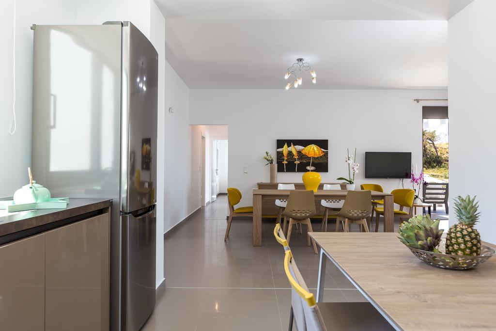 Eolia Iconic Villa, Walking Distance To The Beach, By Thinkvilla Panormos  Luaran gambar