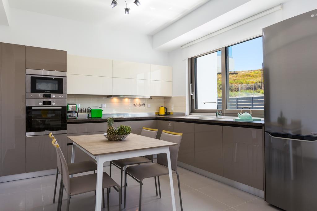 Eolia Iconic Villa, Walking Distance To The Beach, By Thinkvilla Panormos  Luaran gambar