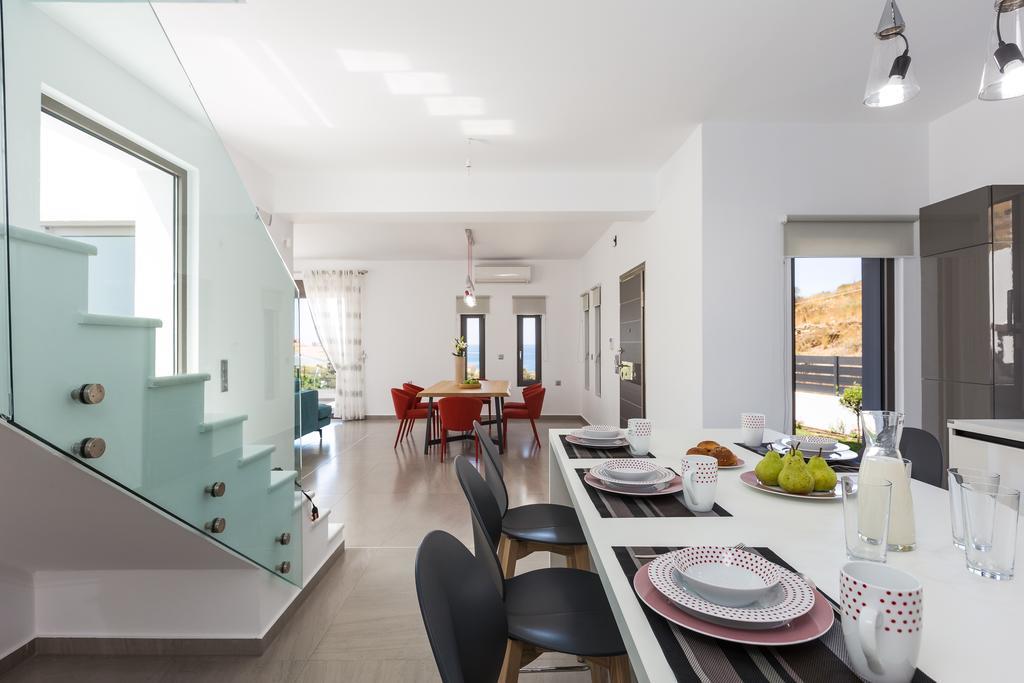 Eolia Iconic Villa, Walking Distance To The Beach, By Thinkvilla Panormos  Luaran gambar