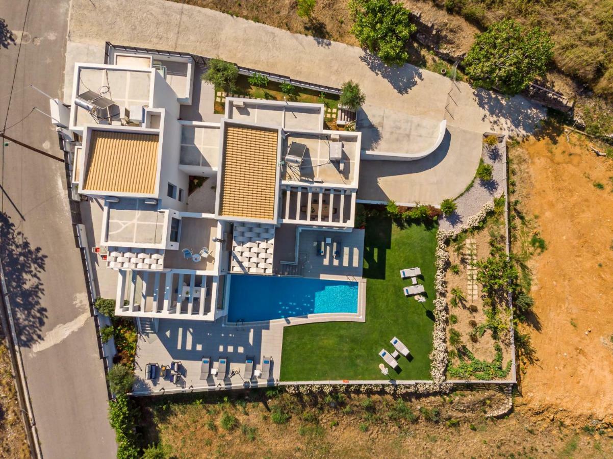 Eolia Iconic Villa, Walking Distance To The Beach, By Thinkvilla Panormos  Luaran gambar