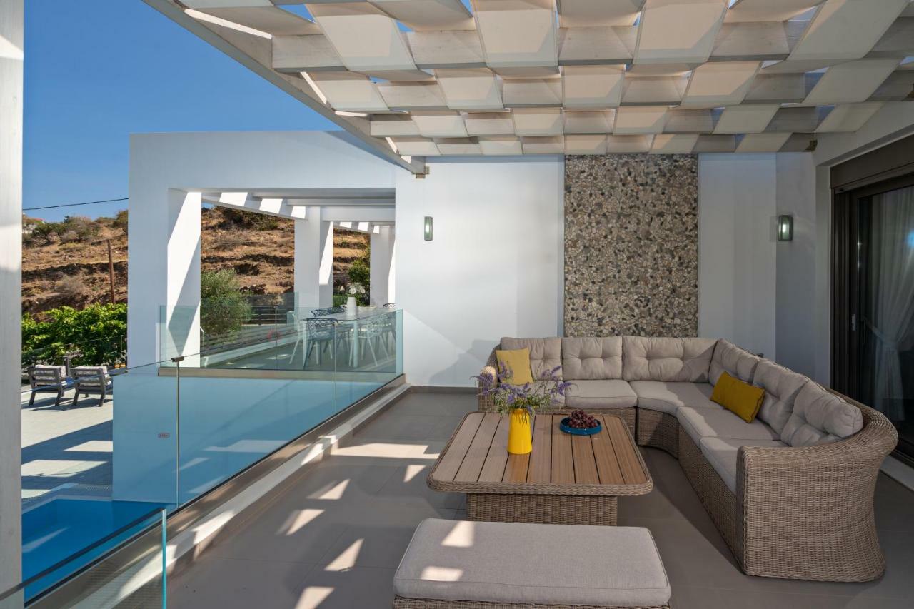 Eolia Iconic Villa, Walking Distance To The Beach, By Thinkvilla Panormos  Luaran gambar